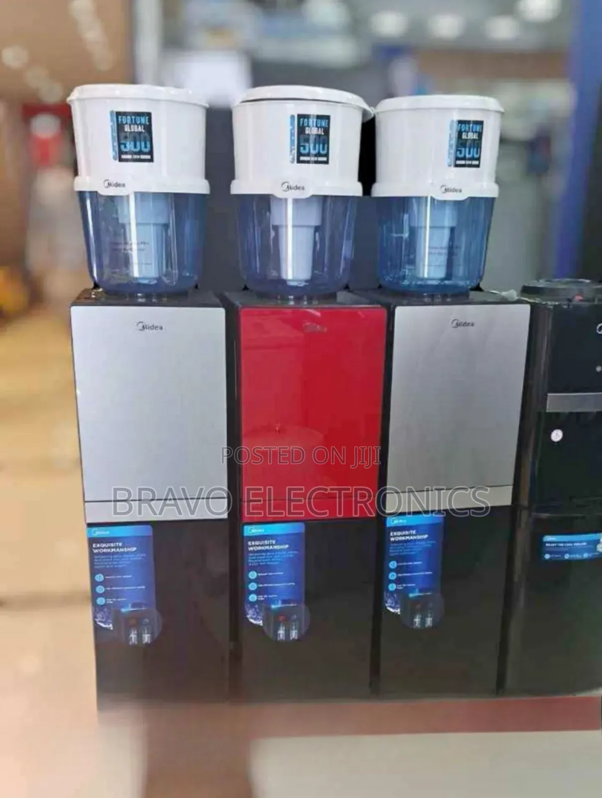 Stay Cool Refreshed With Midea Water Dispenser!