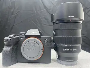 Sony Alpha 7 Iv With 24-105mm Sony G Lens F4