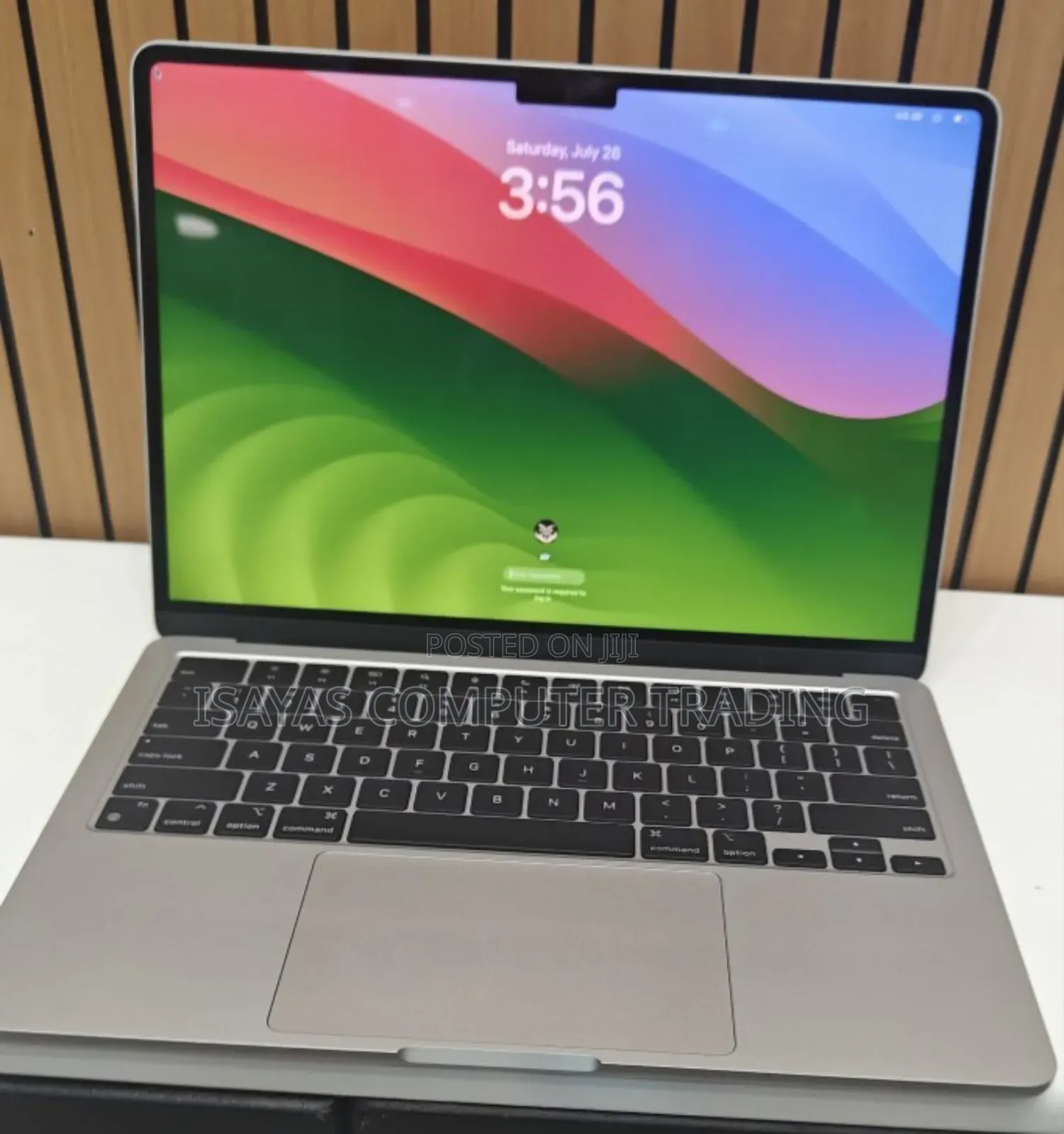 New Apple MacBook Air 2024 M3 13-Inch 16GB Intel Core I7 SSD 512GB
