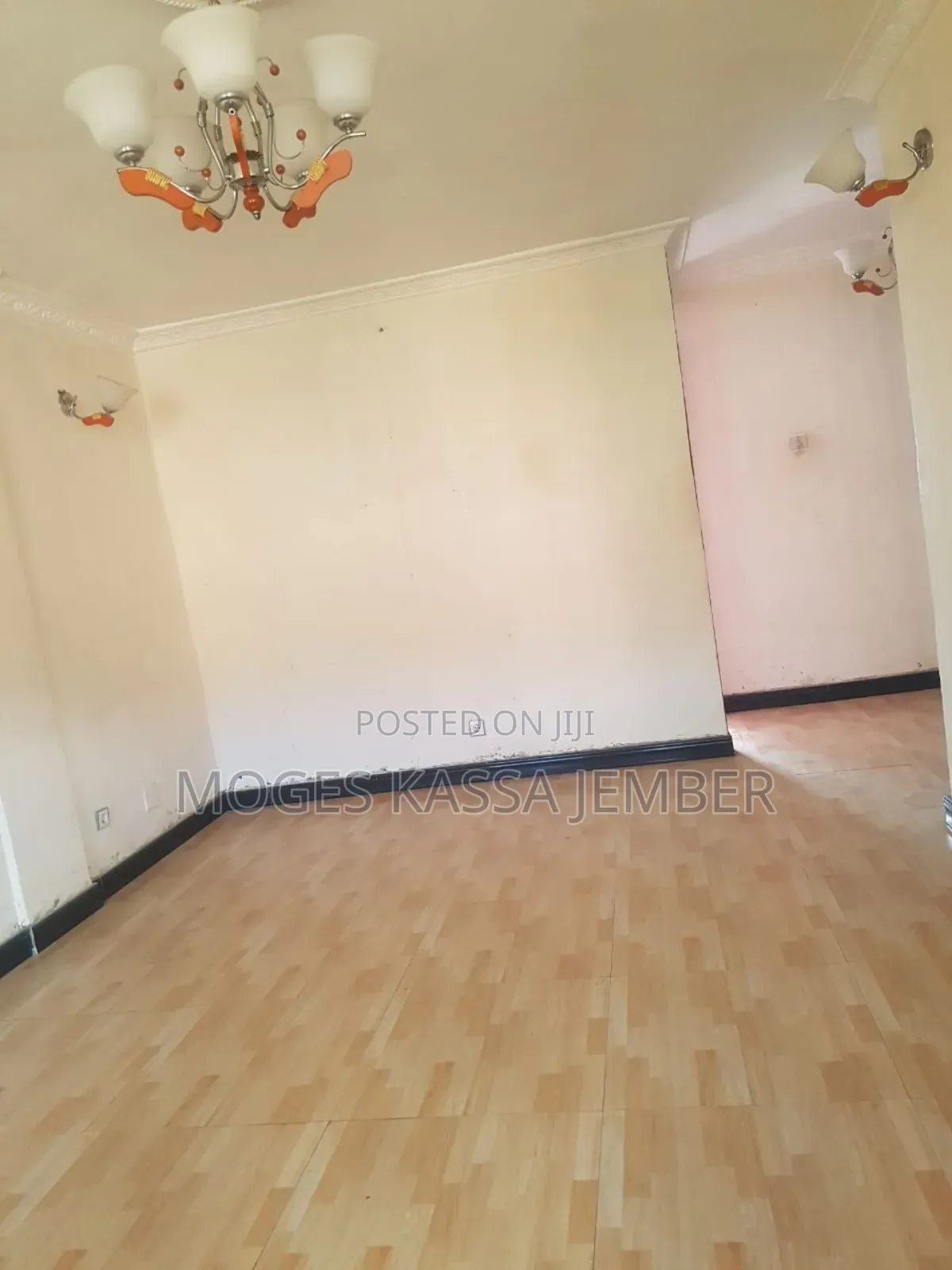 2bdrm Condo in አያት 20/80 ኮንዶሚኒየም, Yeka for sale