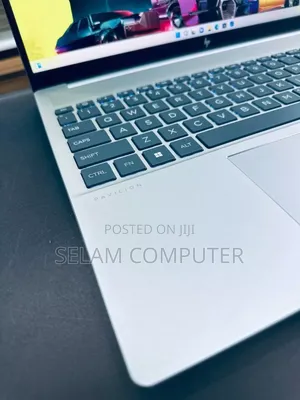 New Laptop HP Pavilion 15 16GB Intel Core I7 SSD 1T