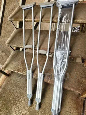Crutches鴦啊crutches眉毛crutches𣋡你crutches管制crutches