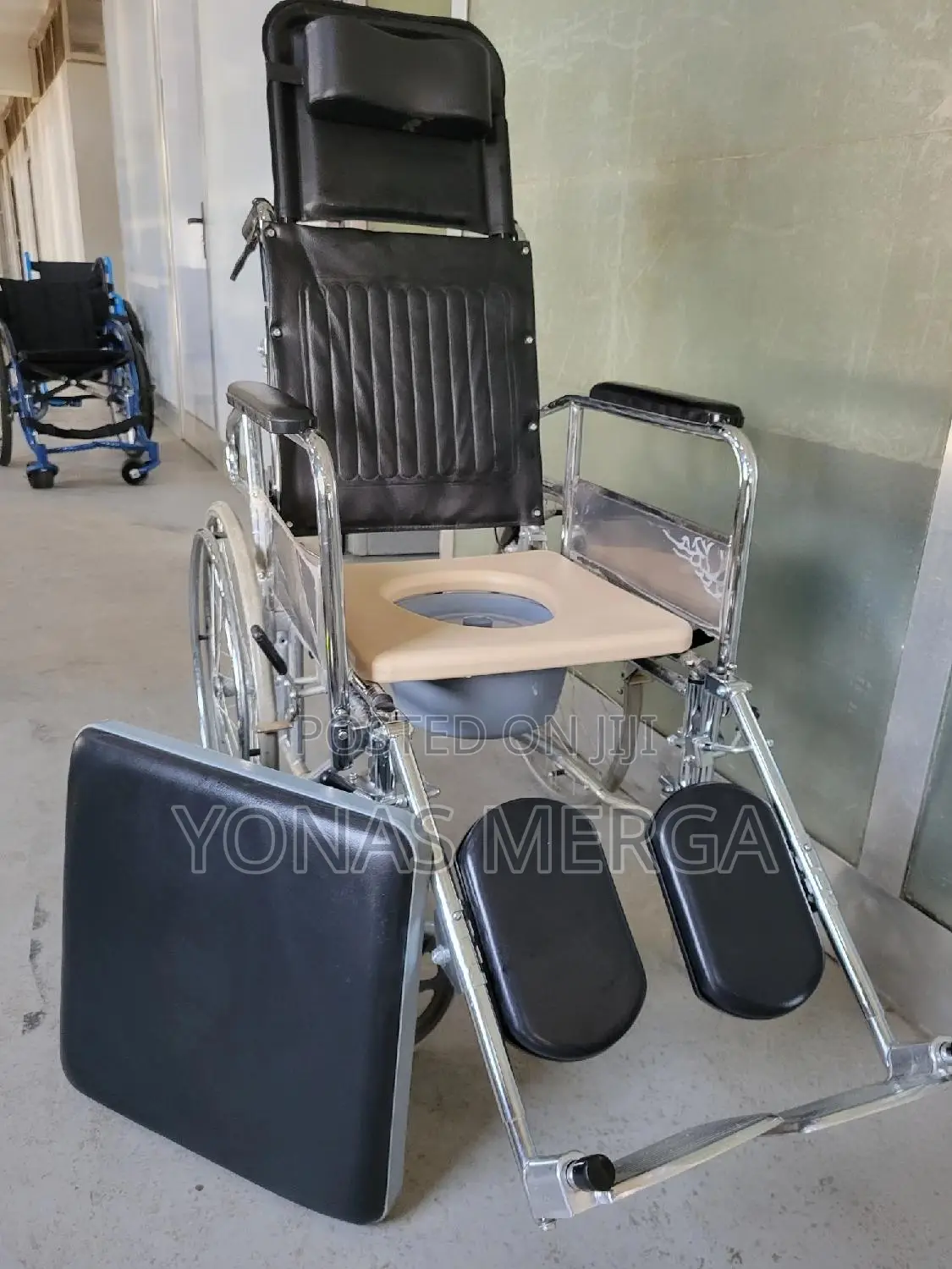 Toilet/Popo Wheelchair甩古wheelchairةدwheelchair٤٤٤wheelchair