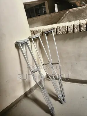 Crutches型態crutches朱紅crutches愉園crutches殲我crutches壓力crutches