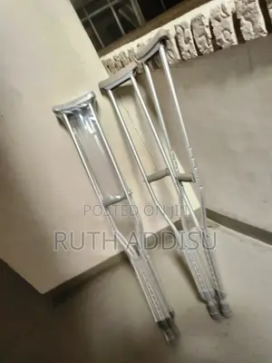 Crutches尚在crutches朱雀crutches𢏺卜crutches妤你crutches脆性crutches