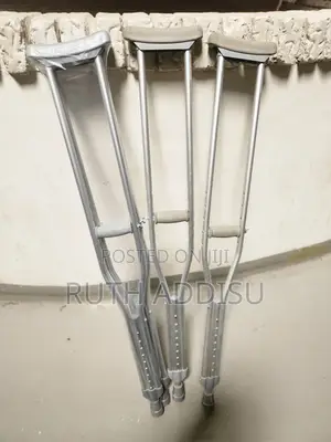 Crutches管制crutches貿與crutches墳頭crutches肋我crutches脆弱crutches