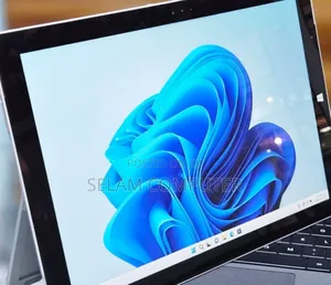 New Laptop Microsoft Surface Pro 3 8GB Intel Core i5 SSD 256GB