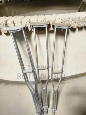 Axillary Crutches脆皮crutches朱槿crutches質感axillary Crutches
