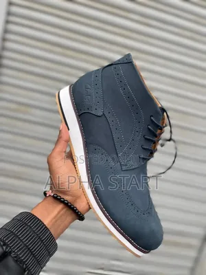 Clark’S Boots Premium Quality New Arrival Available on Hand
