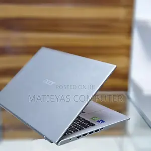 New Laptop Microsoft Surface Pro 3 8GB Intel Core I5 SSD 256GB