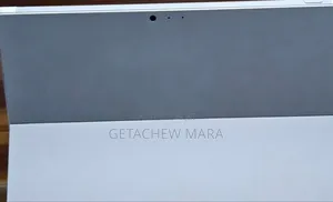 New Laptop Apple MacBook Pro M1 8GB Intel Core I9 SSD 256GB
