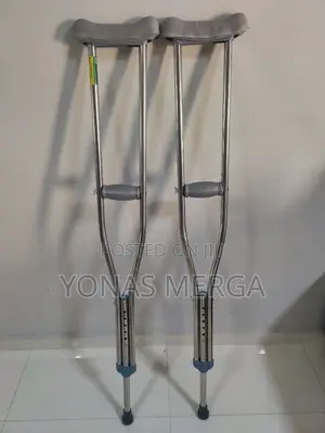 Underarm or Axillary Crutchesظظcrutches\ Better Comfort