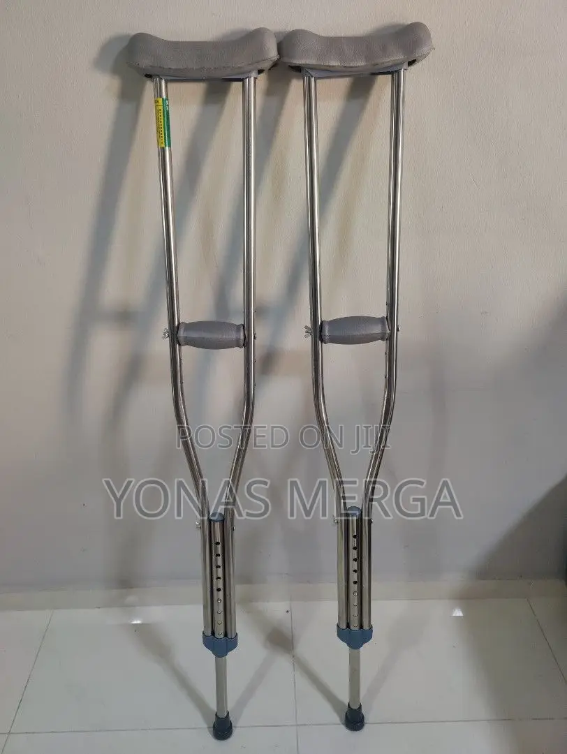 Underarm or Axillary Crutchesظظcrutches\ Better Comfort