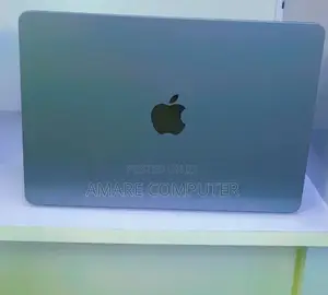 New Laptop Apple MacBook Air 2022 M2 16GB Apple M2 SSD 256GB