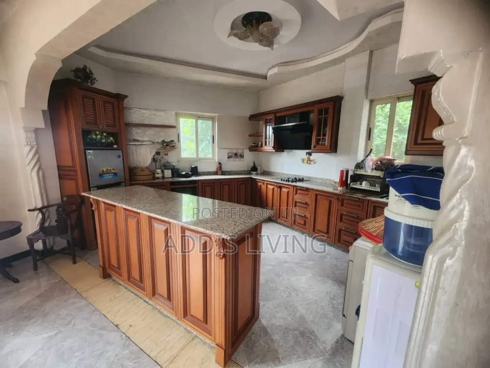 Furnished 6bdrm Villa in Bole for rent