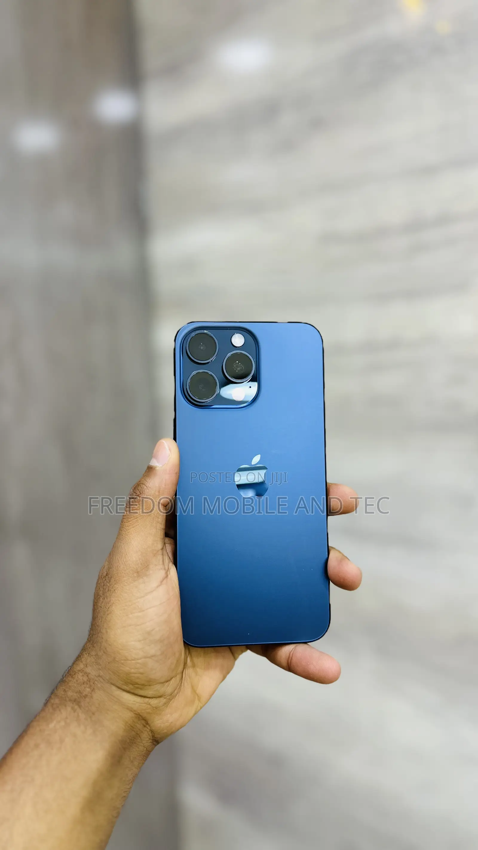Apple iPhone 15 Pro 128 GB Blue
