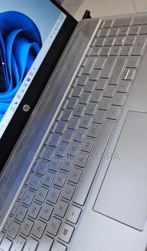 New Laptop HP Pavilion 15 8GB AMD Ryzen 5 SSD 256GB