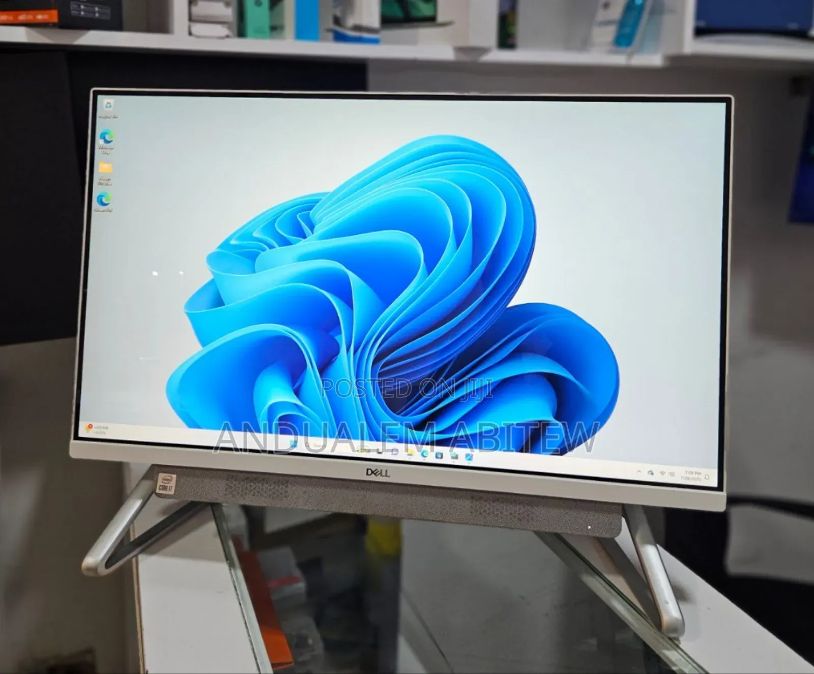 New Dell Inspiron 27 All-in-One 12GB Intel Core I7 SSD 512GB