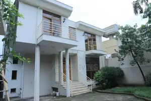 6bdrm Villa in Bole for rent