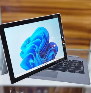 New Laptop Microsoft Surface Pro 3 8GB Intel Core I5 SSD 256GB