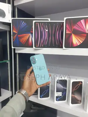 New Apple iPhone 16 128 GB Green