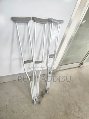 Crutches帡我axillary Bilateral Crutches冤屈axillary Crutches