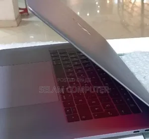 New Laptop Apple MacBook Pro 2016 16GB Intel Core I7 SSD 512GB