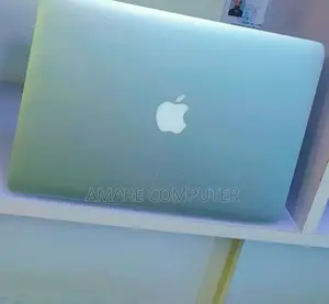 New Laptop Apple MacBook Air 2017 8GB Intel Core I5 SSD 128GB