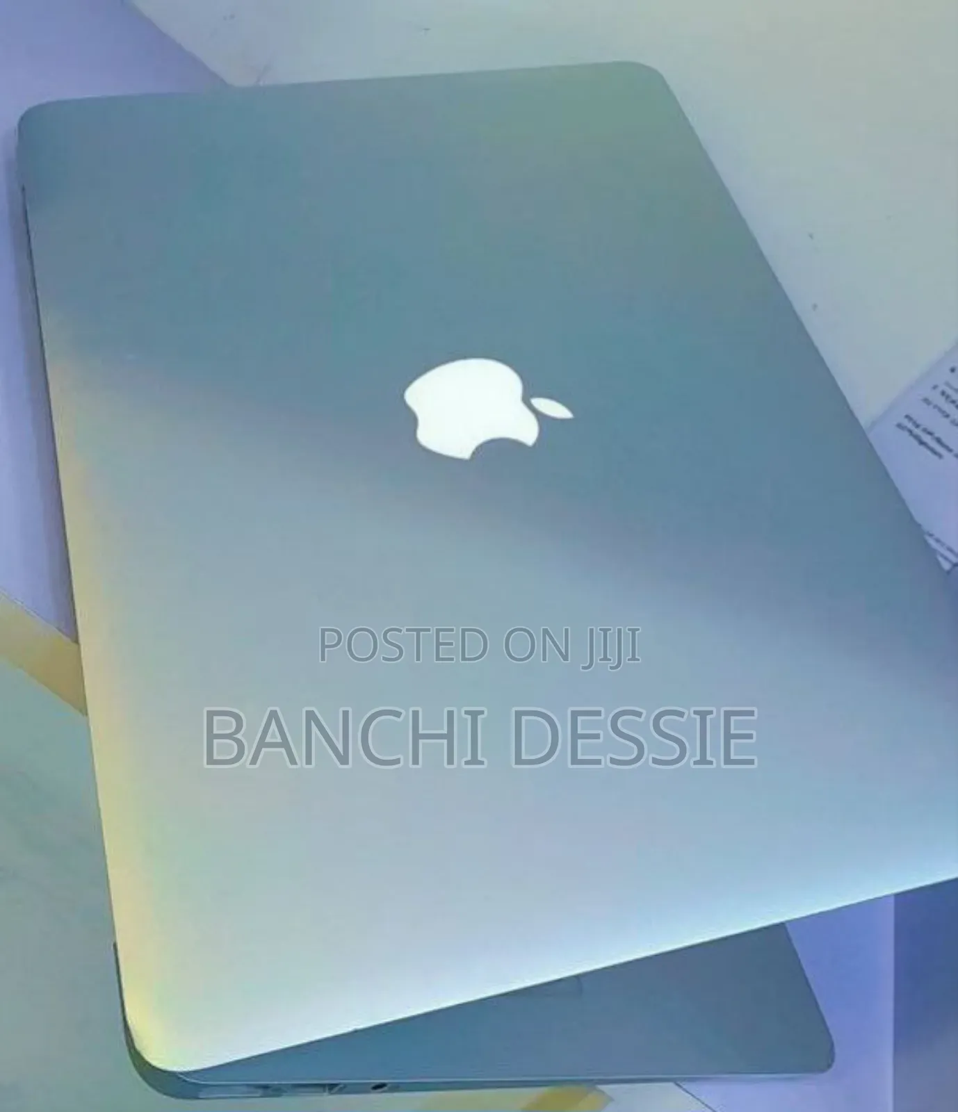 New Laptop Apple MacBook Pro 2017 8GB Intel Core i5 SSD 128GB
