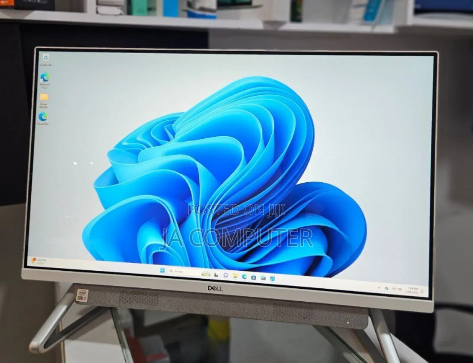 New Dell Inspiron 27 All-in-One 16GB Intel Core I7 SSD 512GB