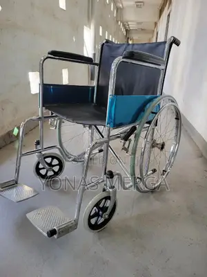 Leather Seat Wheelchair٥٥٥wheelchair卻谷wheelchair~~Wheelchair