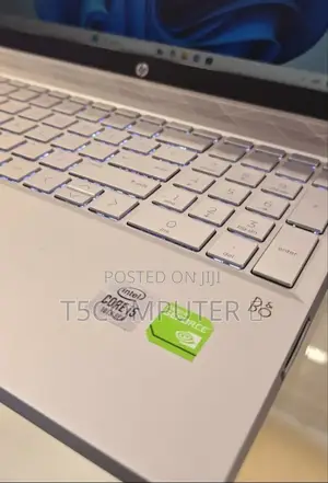 New Laptop HP Pavilion 13 8GB Intel Core I5 SSD 512GB