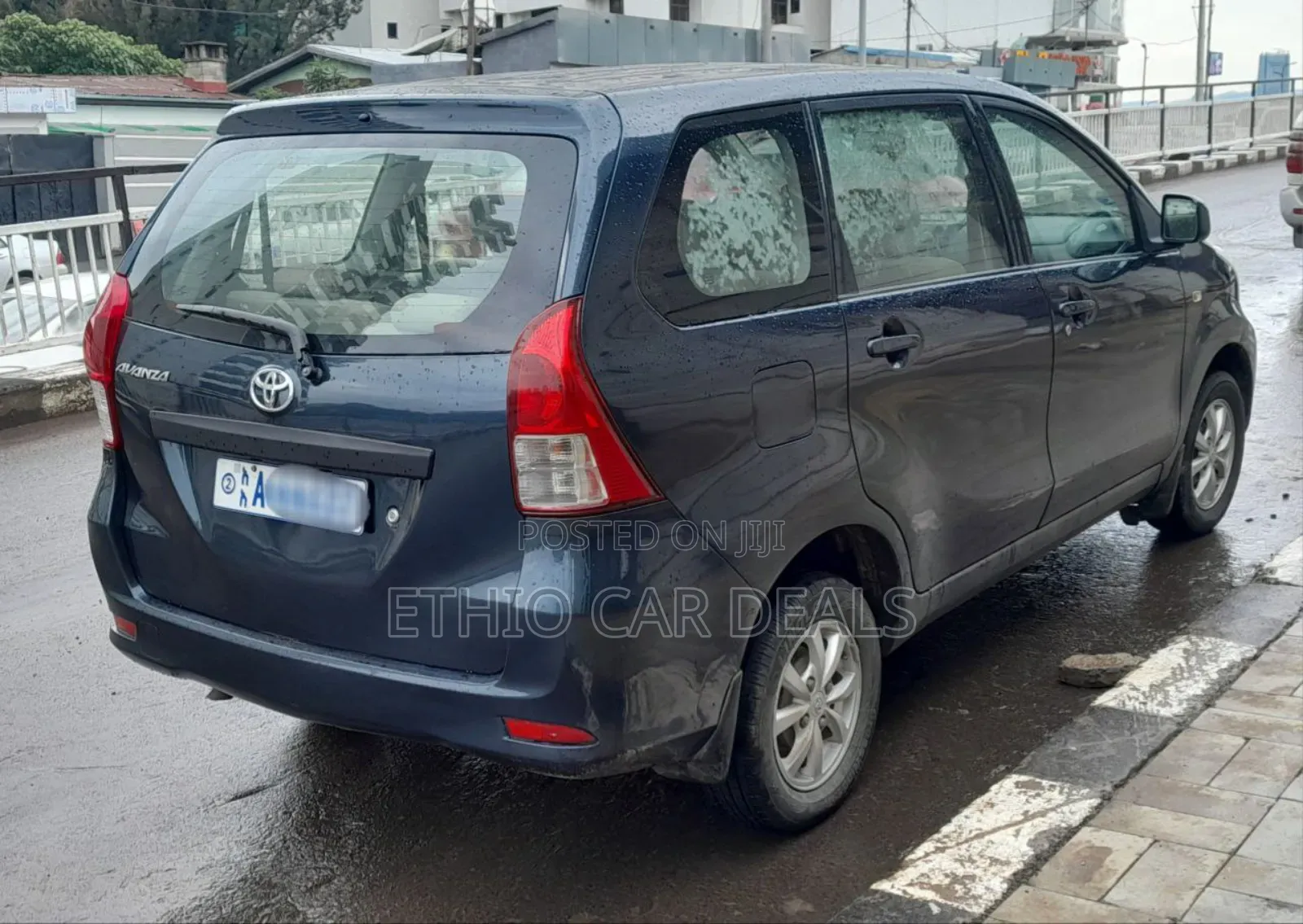 Toyota Avanza 2014 Black