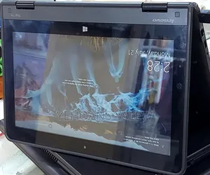 New Laptop Lenovo Yoga 11e 4GB SSD 500GB