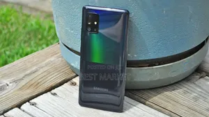 New Samsung Galaxy A71 5G 128 GB Black