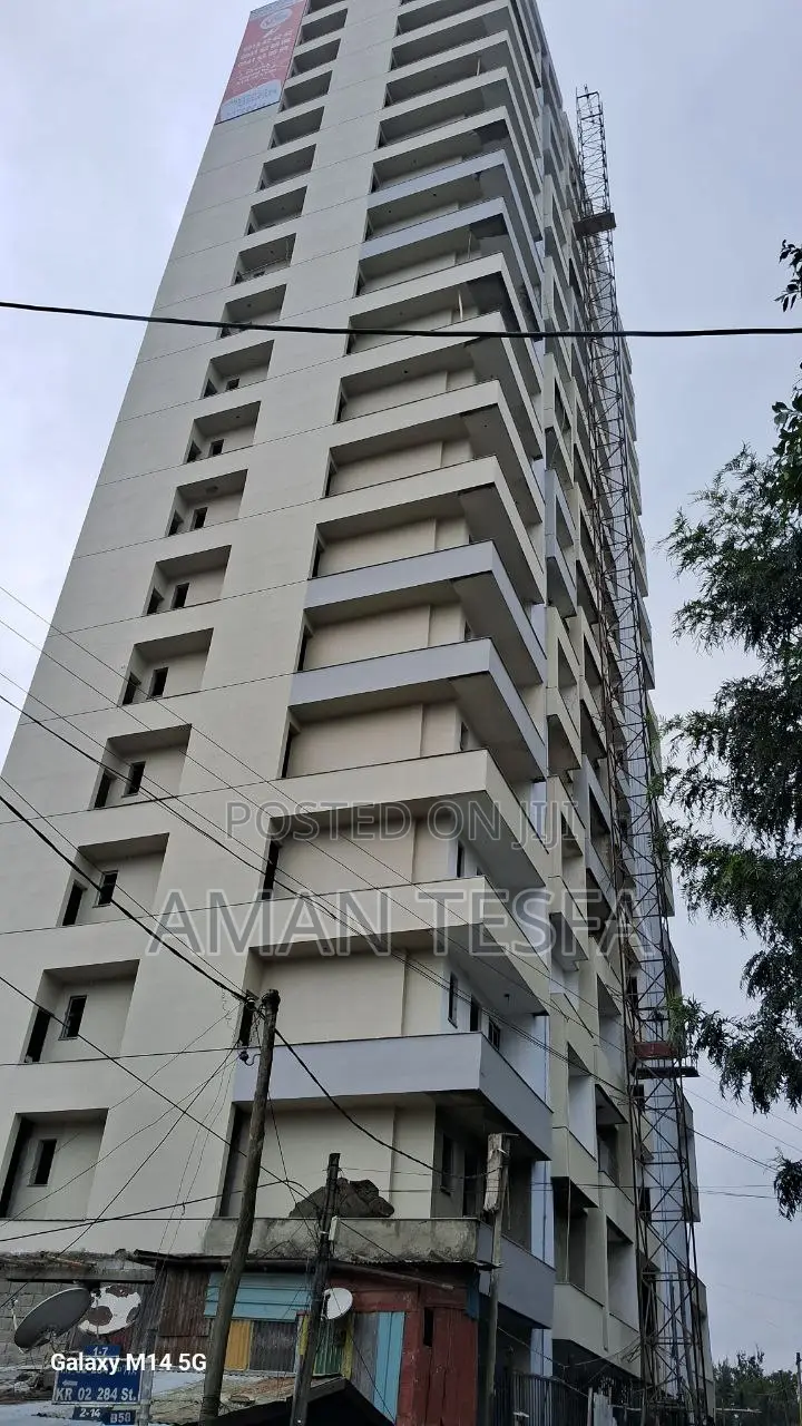 3bdrm Apartment in Visco Real Estate, Bole for sale
