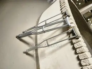Axillary Bilateral Crutches袪我axillary Bilateral Crutches