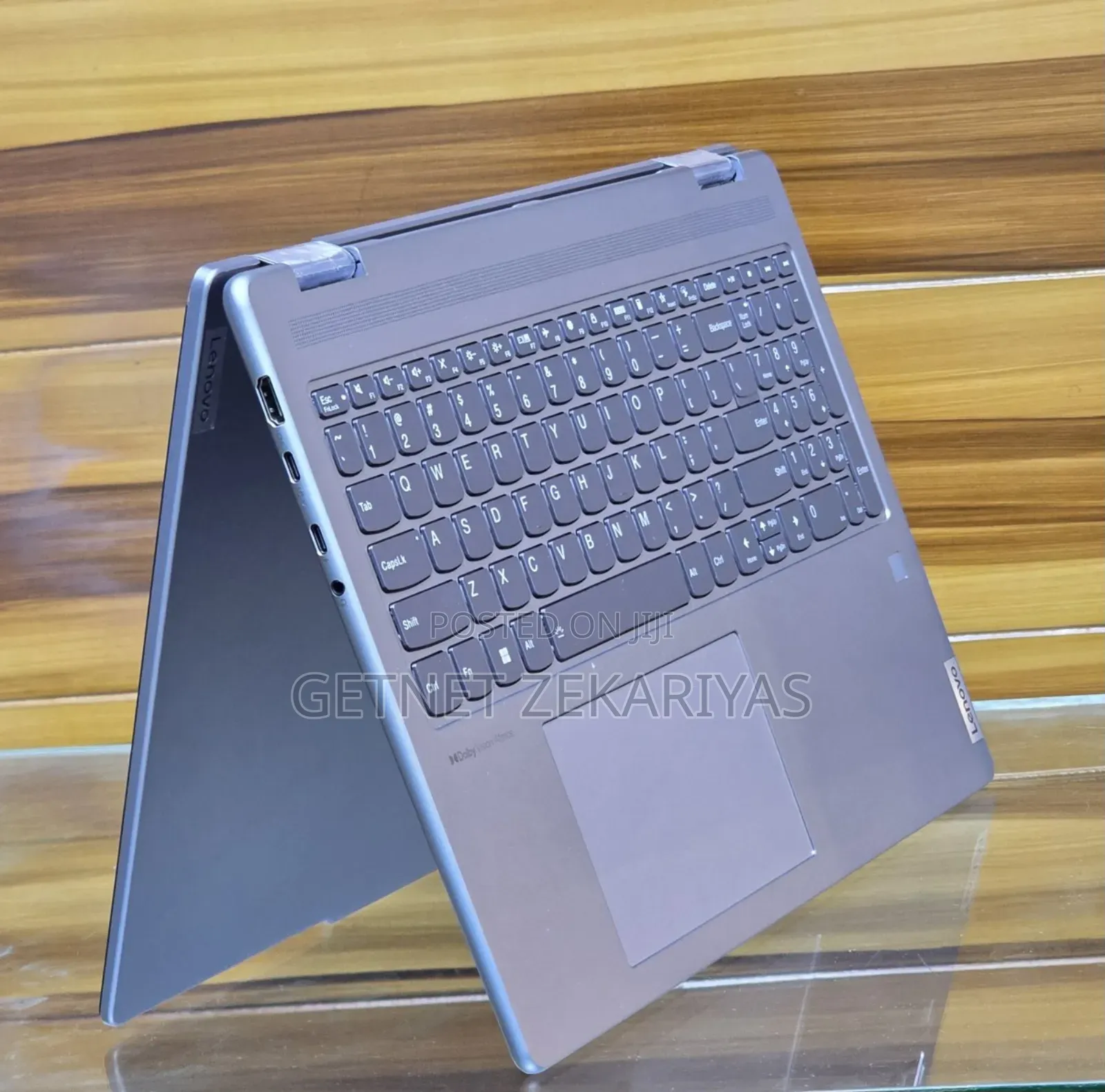 New Laptop Lenovo Yoga 7i 16GB Intel Core I7 SSD 512GB