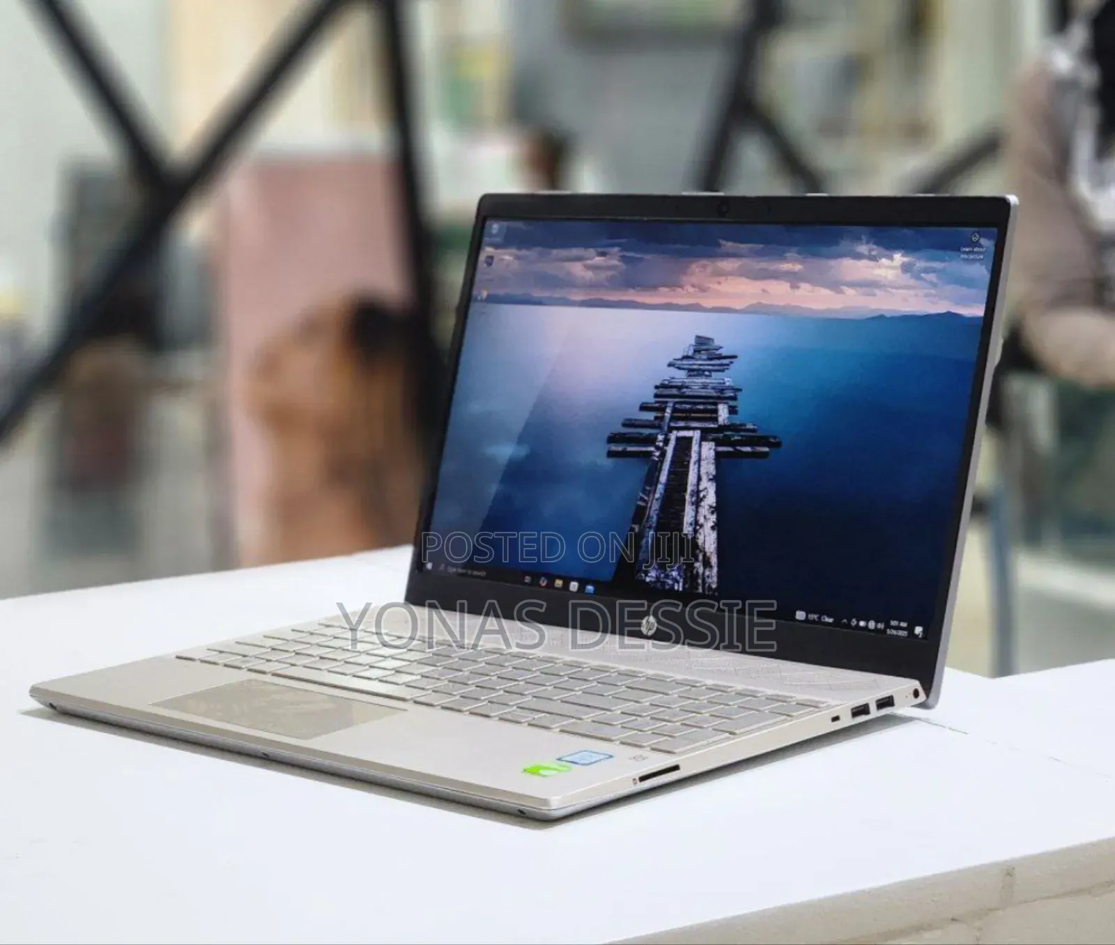 New Laptop HP Pavilion 15 8GB Intel Core i7 SSD 512GB