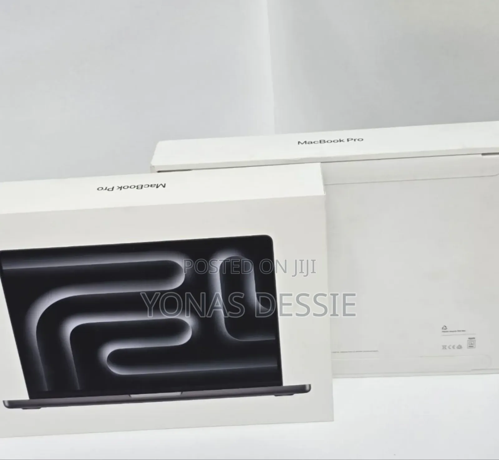 New Laptop Apple MacBook Pro 2024 M4 18GB SSD 1T