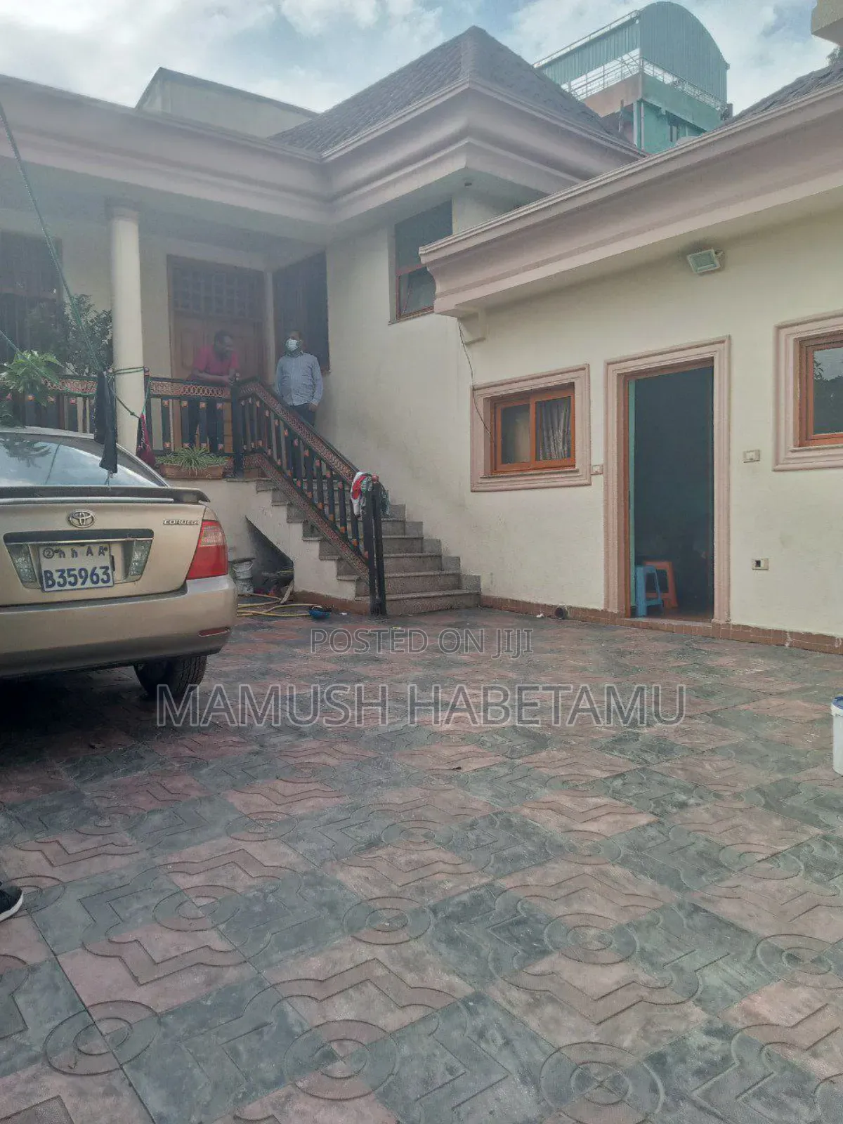 Furnished 5bdrm Villa in አዲስ አበባ, Nifas Silk-Lafto for sale