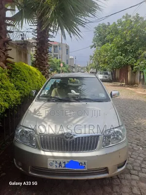 Toyota Corolla 2004 Silver