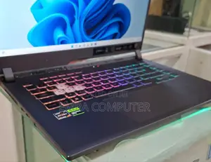 New Laptop Asus ROG Strix G15 16GB AMD Ryzen 7 SSD 1T