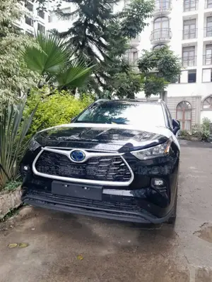 New Toyota Highlander Hybrid 2024 Black