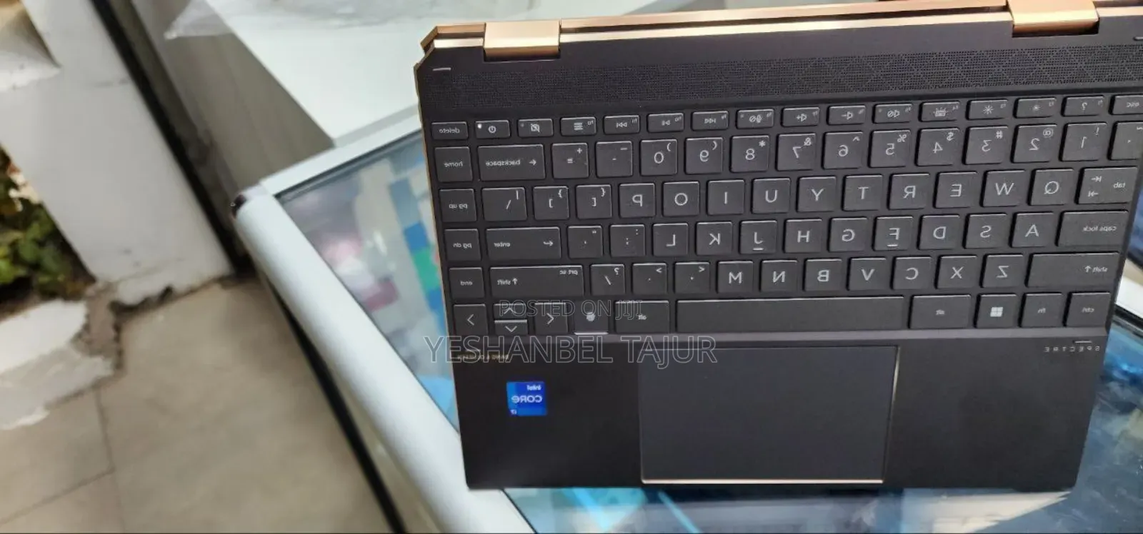 New Laptop HP Spectre 16GB Intel Core I7 SSD 1T
