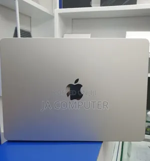 New Laptop Apple MacBook Air 2024 M3 13-Inch 16GB Apple M3 SSD 512GB