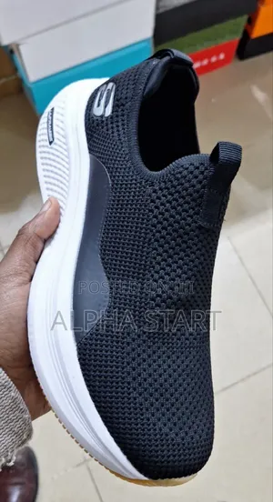 Skechers High Master Quality Very Smooth Shoes for Workers