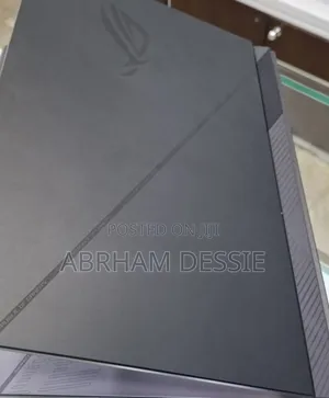 New Laptop Asus 32GB Intel Core I9 SSD 1T