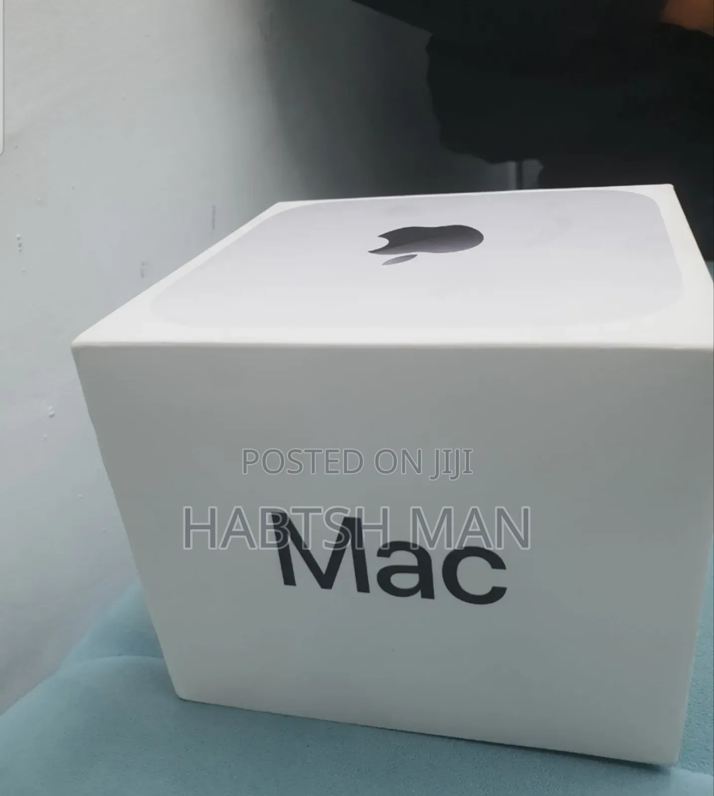 New Laptop Apple MacBook 16GB Apple M4 SSD 256GB
