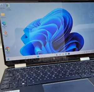 New Laptop HP Spectre X360 16GB Intel Core I7 SSD 512GB